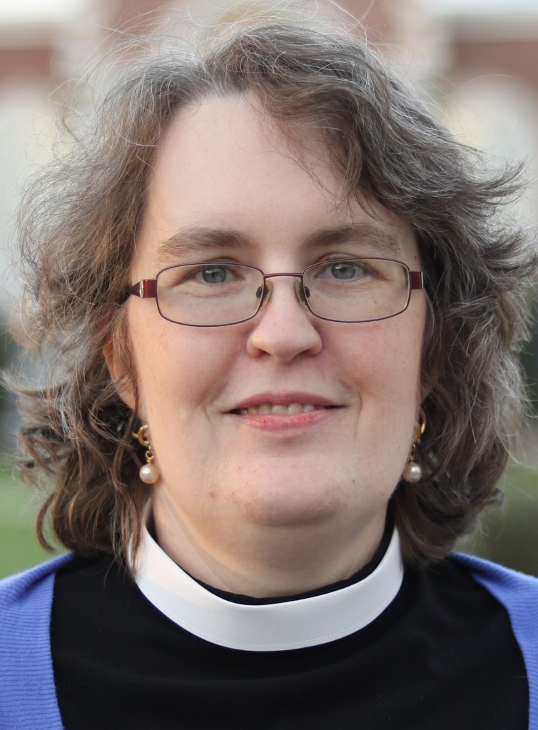 This image has an empty alt attribute; its file name is jennifer-woodruff-tait-in-collar-cropped.jpg